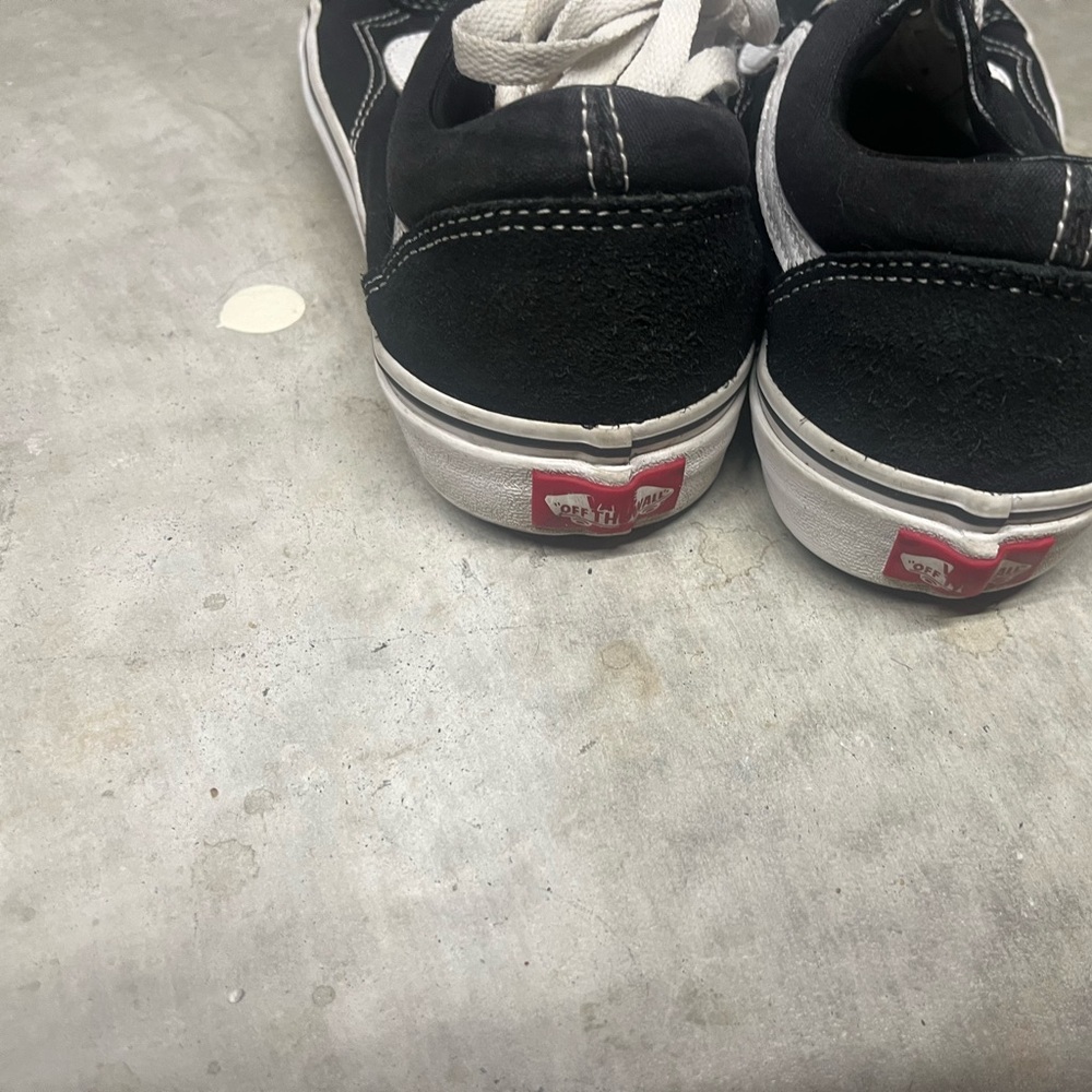 Vans black